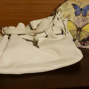 Cole Hann Stylish Leather Purse